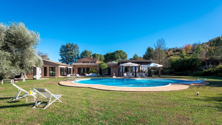 Villa Montecosaro