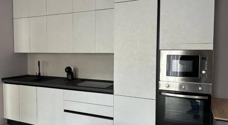 Rental apartment with 2 rooms for 6 persons in Loano