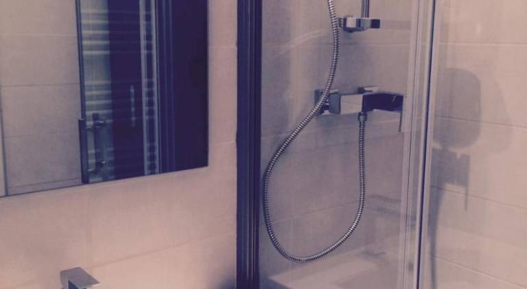Appartement 2 pieces, renove, 2 piscines+tennis, mer, climatisation — photo 2