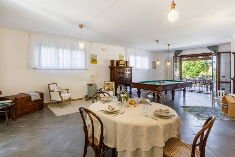 Beautiful villa with pool in the hills of Le Marche, 20 minutes from the beaches of Porto San Giorgio — photo 3