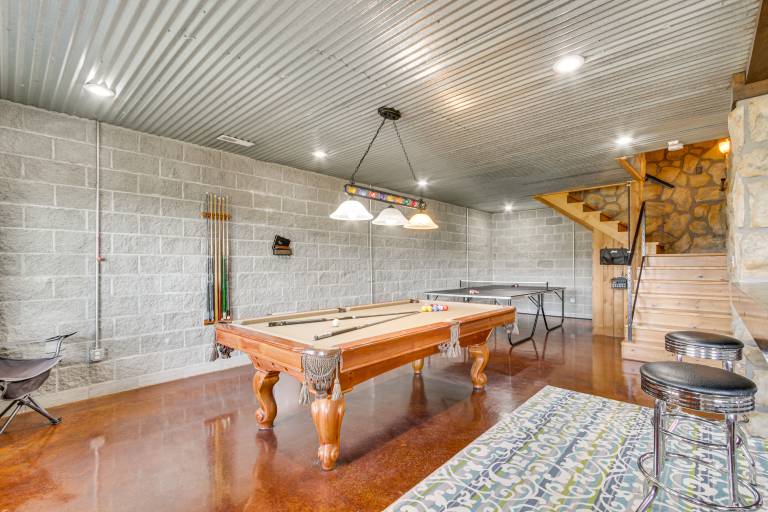 210-Acre Cabin w/ Trails & Hot Tub in Tuscumbia! — photo 4