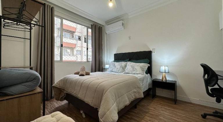 Holiday apartment with 1 room for 4 persons in Balneário Camboriú