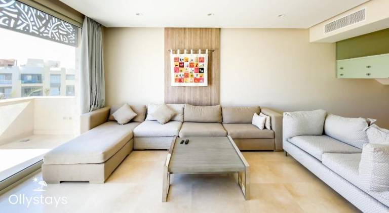 Holiday apartment with pool — photo 4