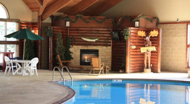 Cedar Creek Hotel Wausau - Rothschild in Rothschild, WI