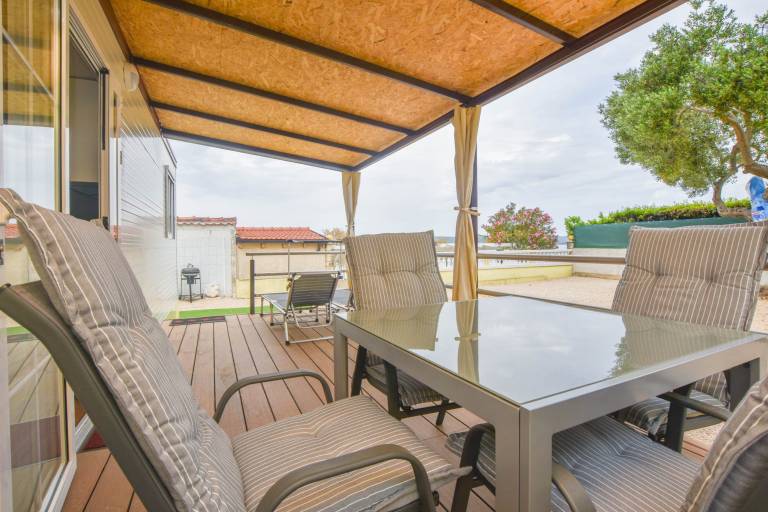 Wonderful rental apartment with garden, grill & terrace | Garden view | Next to the beach | Pets allowed — photo 2
