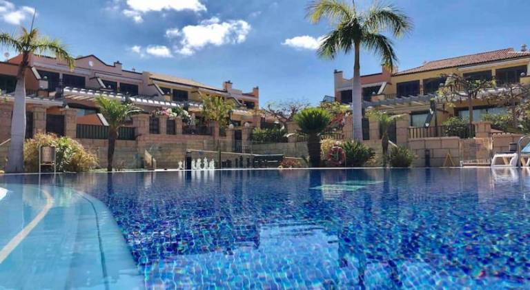 Pleasant villa with patio, garden & pool | Beach nearby | Pet-friendly — photo 2