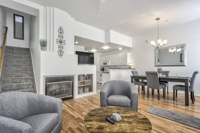 Apartment Southeast Colorado Springs