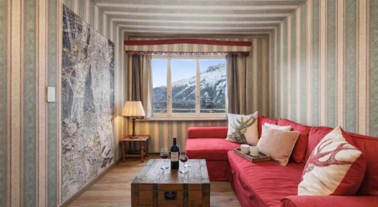 StMoritz Center Vintage Terrace 180 full lake view in St. Moritz