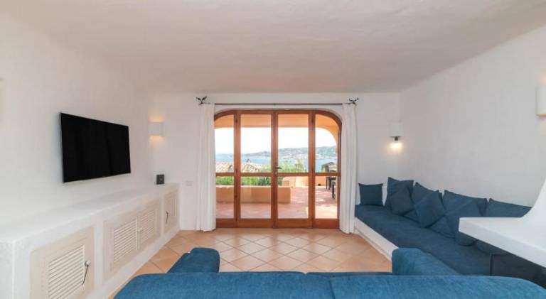 Villa with 2 rooms for 5 persons — photo 2