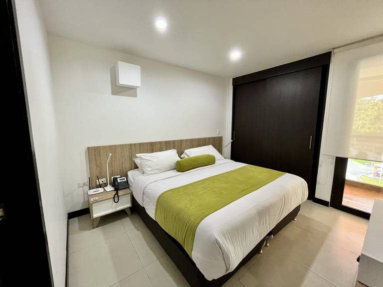 Family-oriented private room with sauna | Nature view | Pets allowed — photo 4