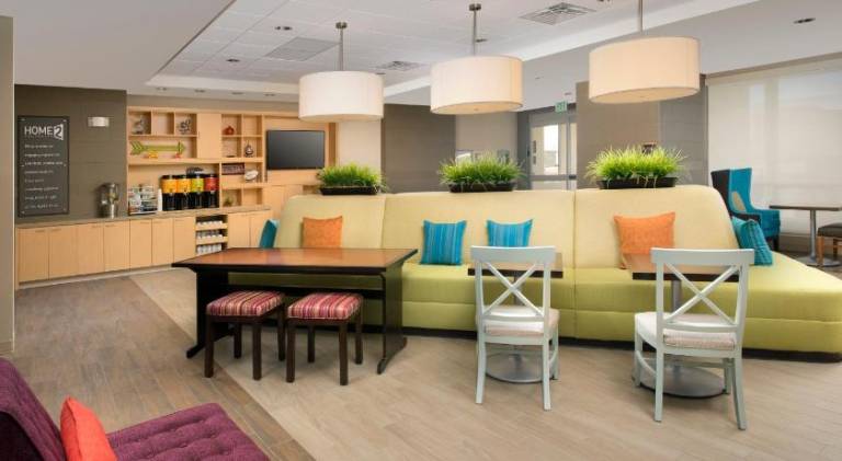Home2 Suites by Hilton Denver International Airport — photo 2