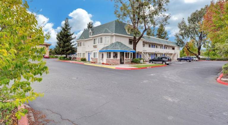 Motel 6 Rohnert Park, CA — photo 5
