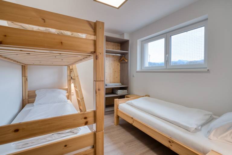 Rental apartment with 2 rooms for 6 persons — photo 2