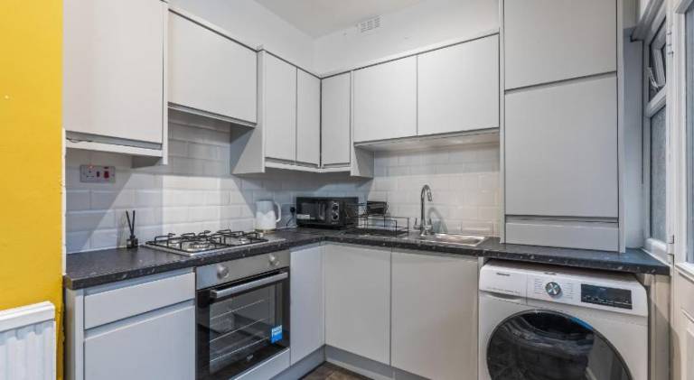 House with 4 rooms for 10 persons — photo 4