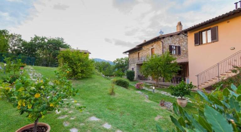 Farm with BBQ, terrace & yard | Perfect for remote work | Pet-friendly — photo 4