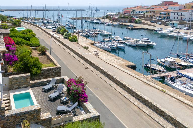 Holiday Home 'Katy Sul Porto Di Stintino' with Sea View, Wi-Fi and Air Conditioning in Stintino