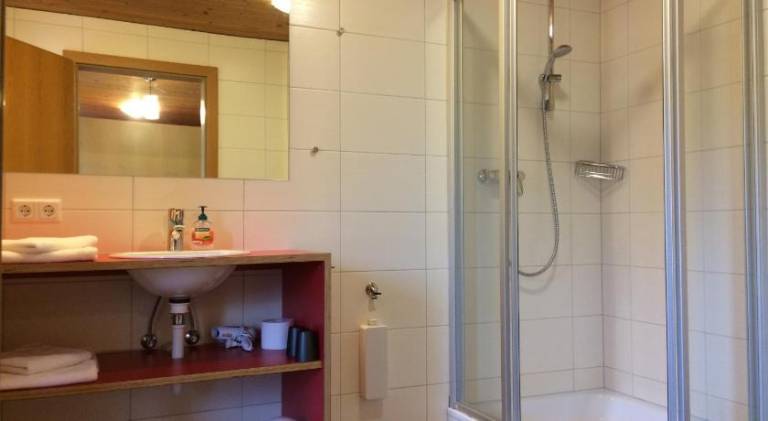 Waldermetzge Huttenzimmer und Wohnungen — photo 2