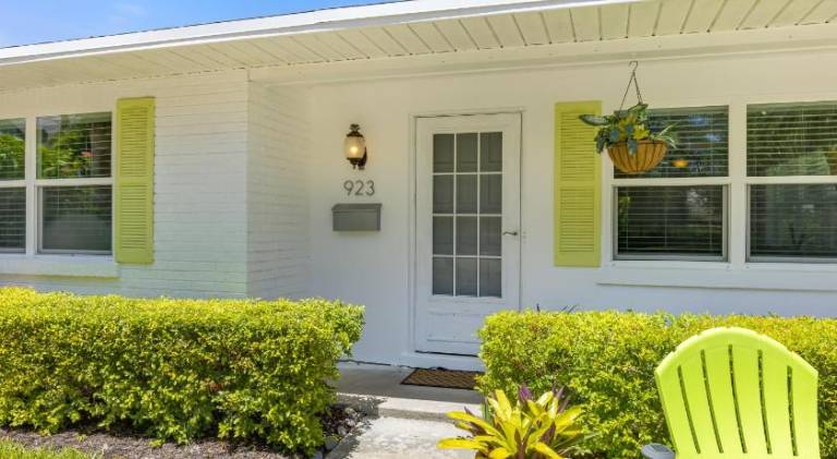 Rental apartment with garden & terrace in Vero Beach, FL
