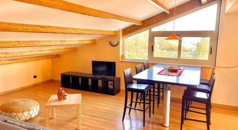 Holiday apartment with hot tub — photo 4