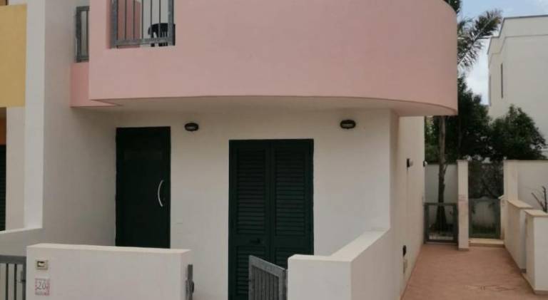 House with pool in Melendugno