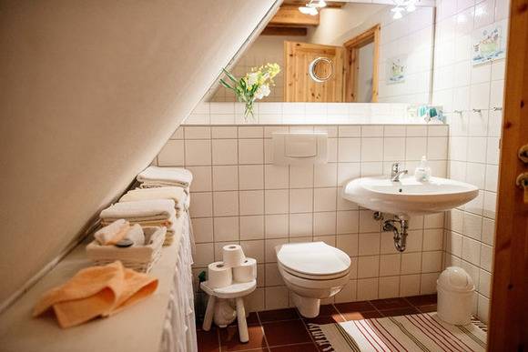 100 m² Ferienwohnung ∙ 3 Schlafzimmer ∙ 5 Gäste – Bild 11
