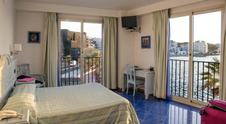 Blue Moon Hotel — photo 2
