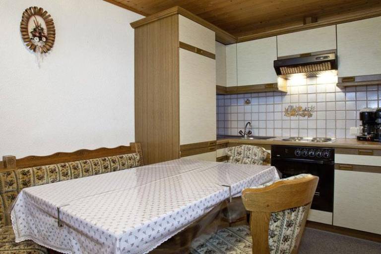 Holiday apartment with patio & barbecue in Umhausen