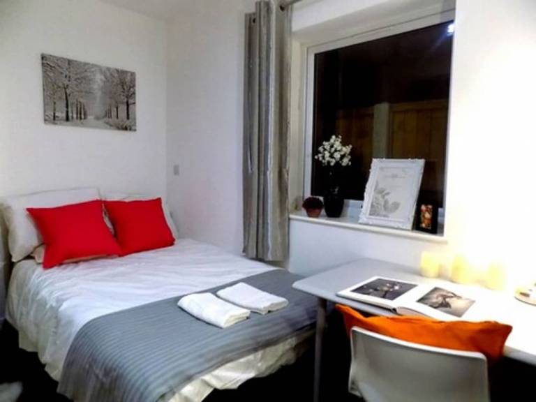 Accommodation  Kenilworth