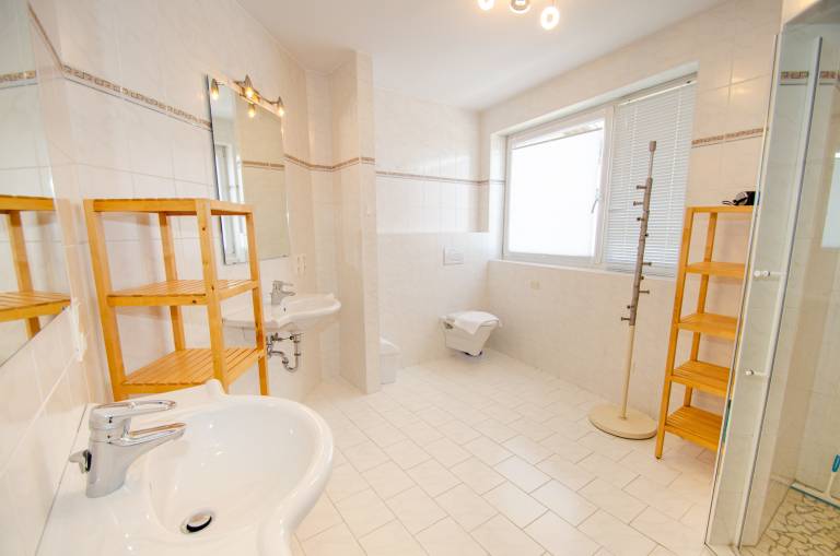 Rental apartment with 2 rooms for 6 persons — photo 4