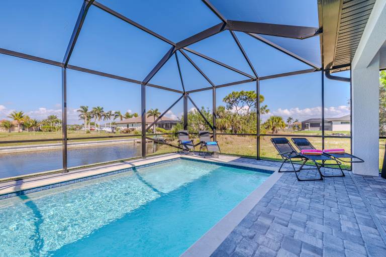 Fully equipped villa with private pool, fast internet & barbecue | Water view | Perfect for remote work | Pets are welcome — photo 3