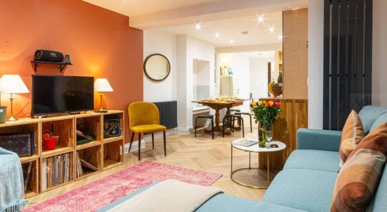 Modern Margate Maisonette close to Beach by Adliv in Margate