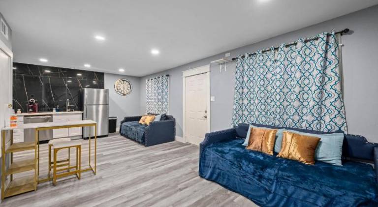 Pleasant apartment with pool | Pets are welcome — photo 2