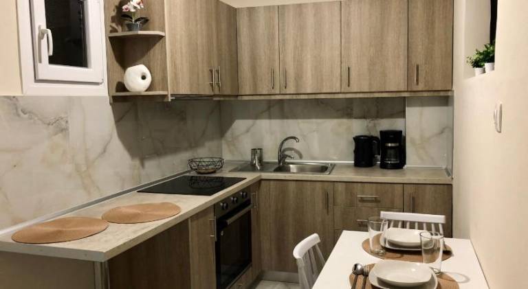Apartment | Near Church of the Holy Apostles — photo 3