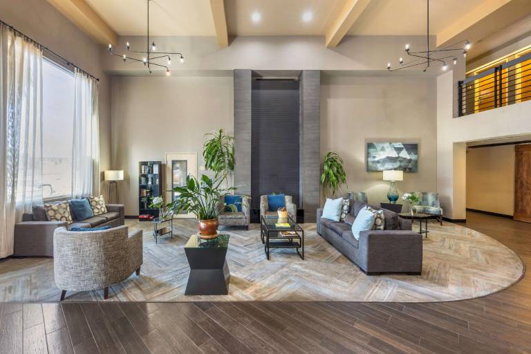 Best Western Plus North Las Vegas Inn & Suites — photo 2