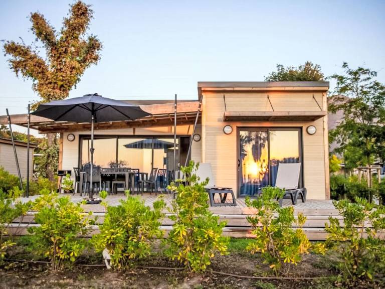 Ferienhaus in Santa-Maria-Poggio, Korsika f&uuml;r max. 4 Personen