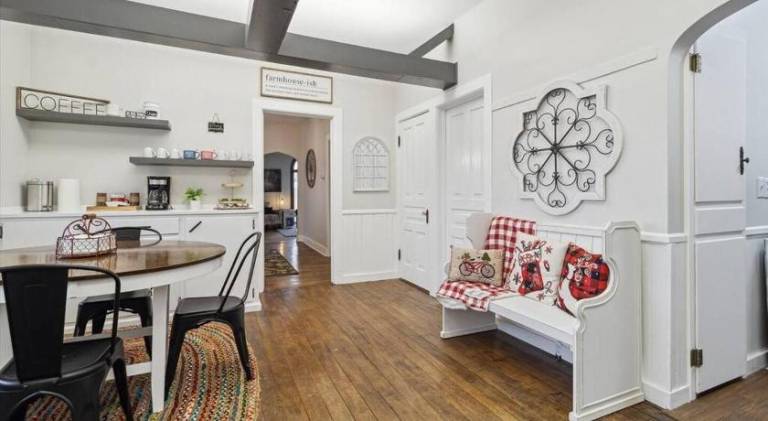 Holiday apartment with 6 rooms for 10 persons — photo 5