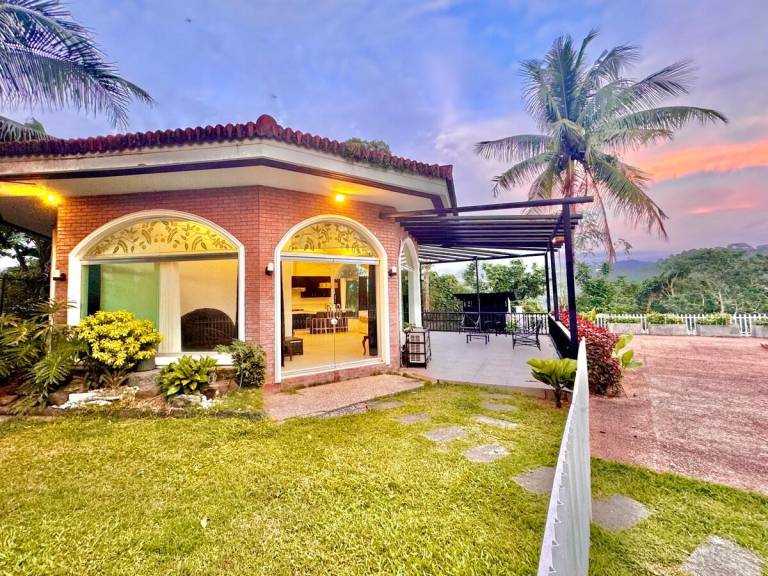 House with 3 rooms for 14 persons — photo 4