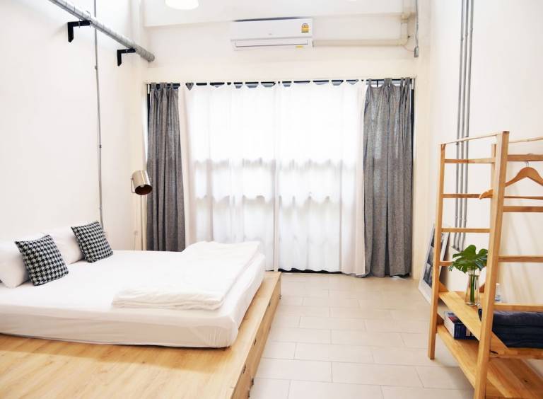 Hostel Khlong Ton Sai
