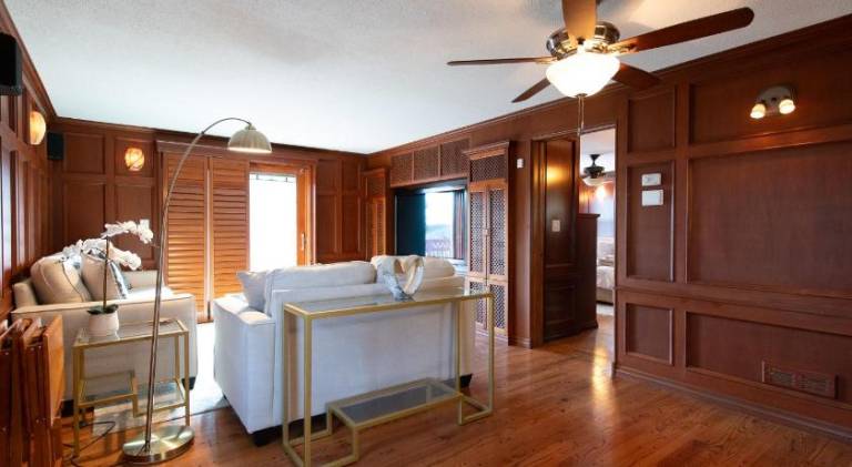 Vacation home with hot tub & pool — photo 2