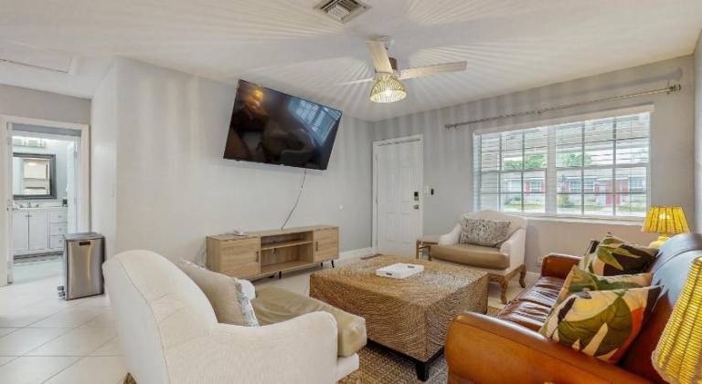 Beautiful vacation home | Pets are welcome — photo 2
