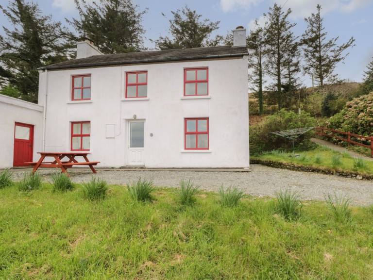 Cottage Tully More