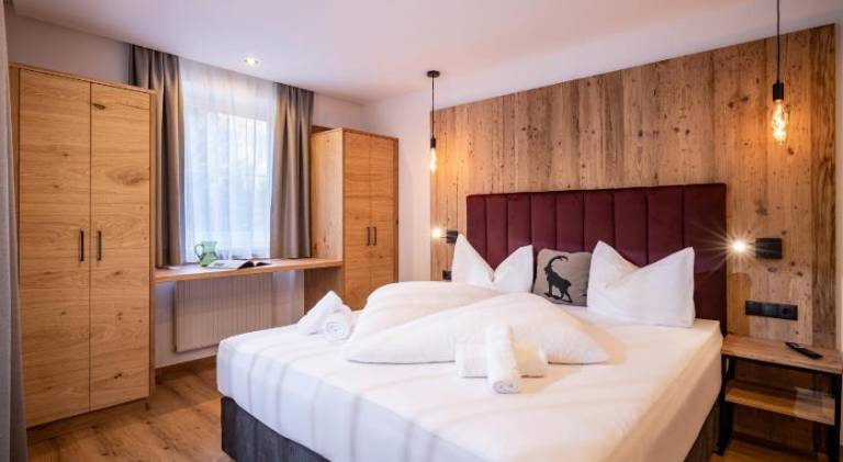 Beautiful apartment with patio & sauna | Pet-friendly in Mayrhofen