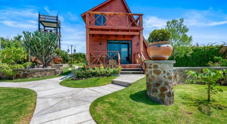 Lodge with sauna, pool & terrace | Pet-friendly in Guanajuato