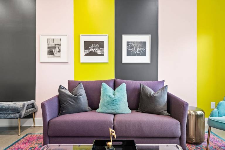 House  Beacon Square