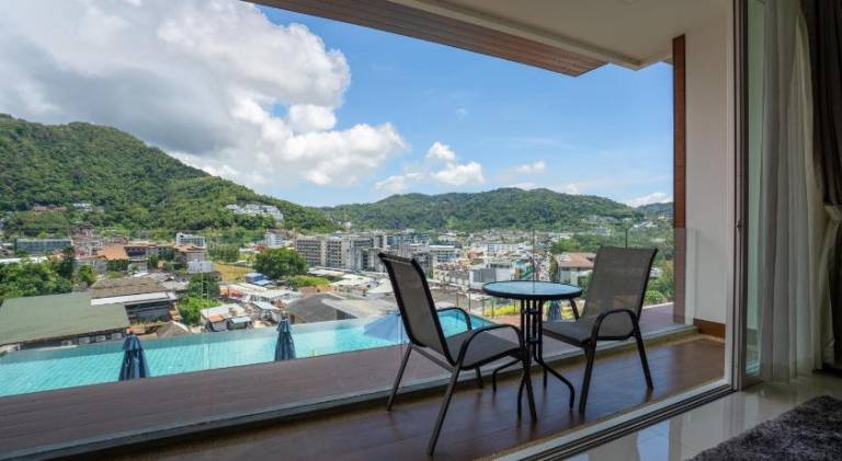Serviced apartment with yard, pool & terrace | Beach nearby | Good for workation | Pets are welcome — photo 4