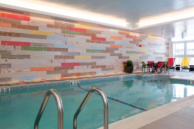 Hilton Garden Inn Burlington-Downtown — photo 4