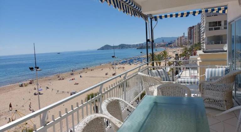 Apartment with terrace in Benidorm
