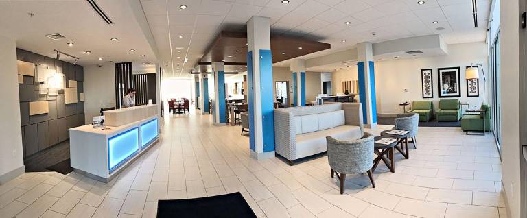 Holiday Inn Express & Suites - Rantoul By IHG — photo 2