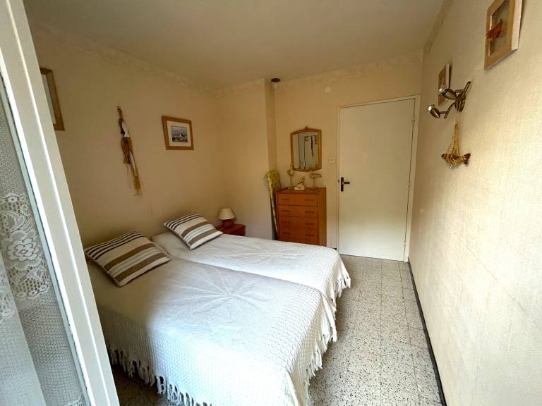 Holiday apartment with 2 rooms for 4 persons — photo 3