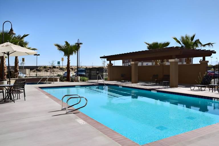 Hilton Garden Inn Palmdale — photo 2